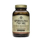 Spirulina 750mg Solgar em frasco com comprimidos de microalga rica em nutrientes e proteínas.