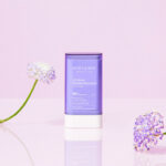 Protetor Solar Vegan em Stick com Bakuchiol Peptídico SPF 50+ 50g da Máry & May, proteção prática e eficaz com ingredientes naturais